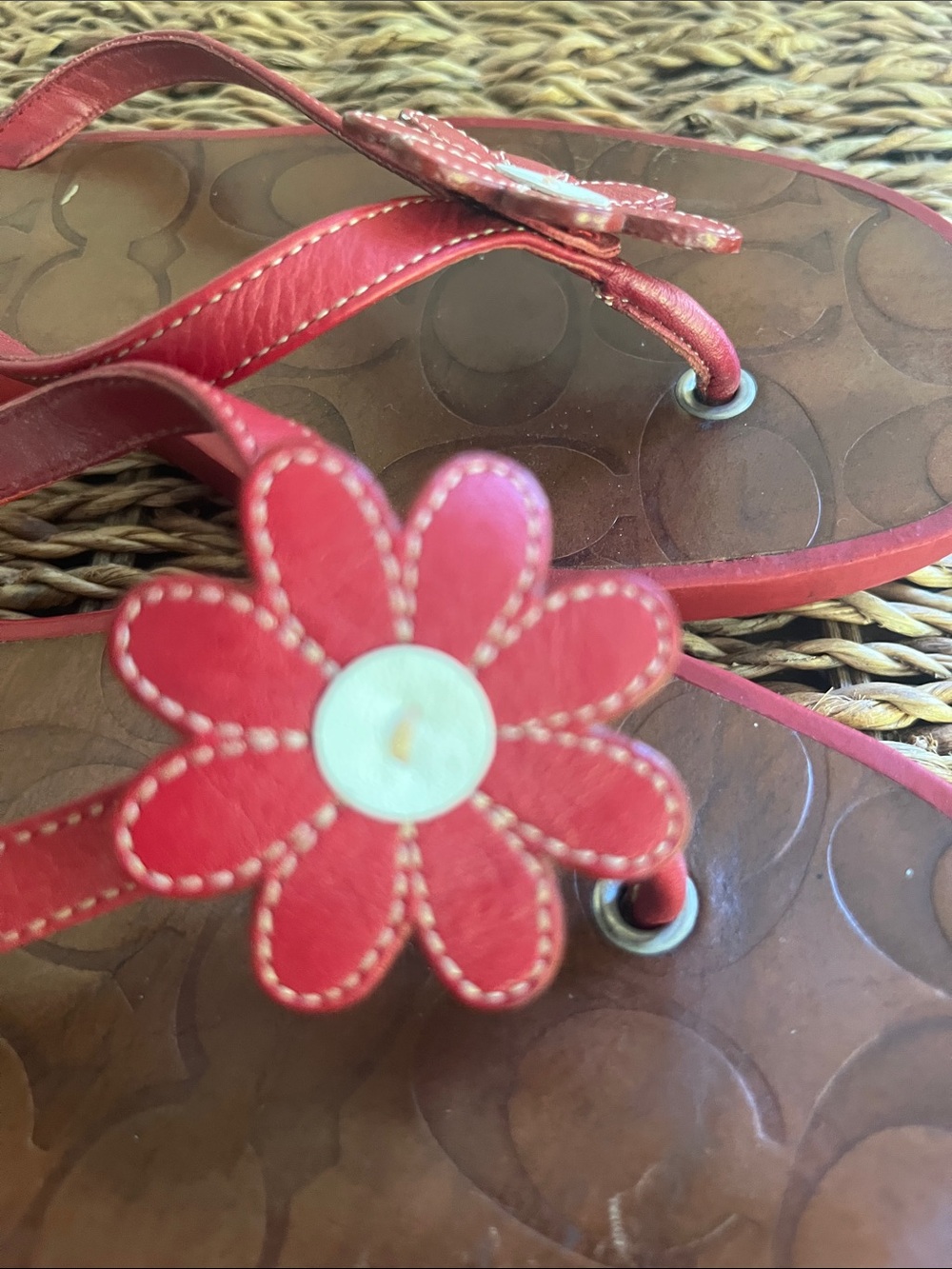 Women's Coach Red Flower Thong Sandals - Picture 6 of 10